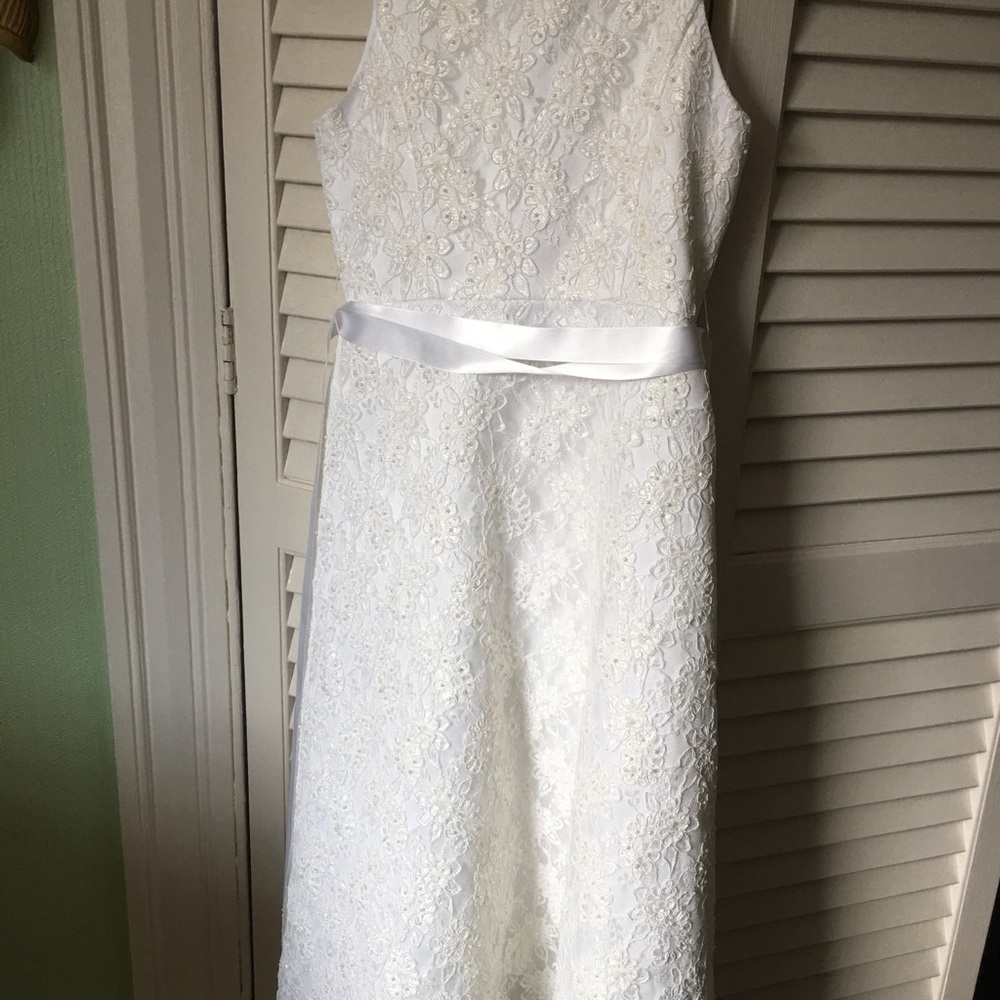 communion may crowning dress & veil